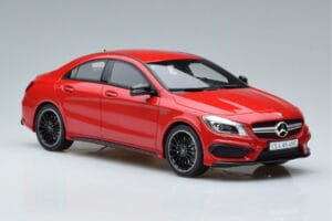 Mercedes CLA 45 AMG C117 Jupiter Červený GT Spirit 1:18 GT031 Pryskyřice – obrázek 4 z 6