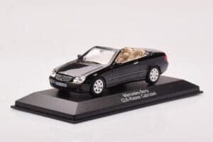 Mercedes CLK A209 Kabriolet Obsidian Černý Metalický Minichamps 1:43 B66961966 Kov – obrázek 2 z 4