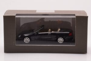 Mercedes CLK A209 Kabriolet Obsidian Černý Metalický Minichamps 1:43 B66961966 Kov – obrázek 4 z 4