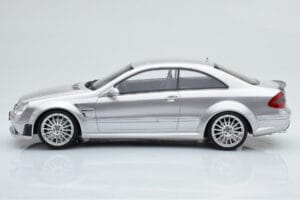 Mercedes CLK63 AMG C209 Coupe Stříbrný Otto 1:18 OT227 Pryskyřice – obrázek 3 z 6