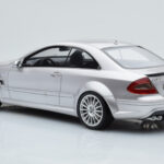 Mercedes CLK63 AMG C209 Coupe Stříbrný Otto 1:18 - image 5 of 6