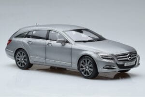 Mercedes CLS Shooting Brake X218 Alanite Šedý Norev 1:18 B66960117 Kov – obrázek 5 z 7