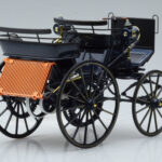 Mercedes Daimler Motorkutsche Tmavě Modrá Norev 1:18 - image 2 of 6