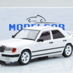 Mercedes E-Class W124 Tuning Bílý MCG 1:18 - image 6 of 6
