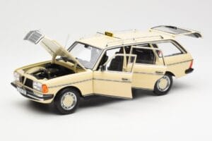 Mercedes 230T W123 T-Model Taxi Norev 1:18 183731 Kov – obrázek 2 z 8