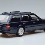 Mercedes E36 AMG S124 Modrý Otto 1:18 OT753 Pryskyřice - image 2 of 6