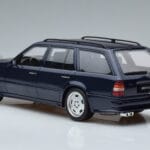 Mercedes E36 AMG S124 Modrý Otto 1:18 OT753 Pryskyřice - image 5 of 6