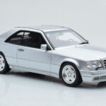 Mercedes E36 AMG C124 Coupe Stříbrný Otto 1:18 - image 4 of 6