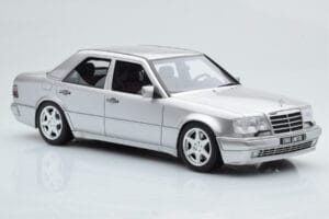Mercedes E500 W124 Stříbrný Otto 1:18 OT623 Pryskyřice – obrázek 4 z 6