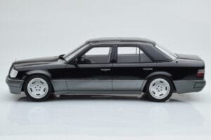 Mercedes E60 AMG W124 Černý Otto 1:18 OT131 Pryskyřice – obrázek 3 z 6