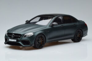 Mercedes E63 AMG Brabus 800 W213 Zelený GT Spirit 1:18