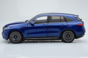 Mercedes EQC 400 Brilliant Modrý NZG 1:18 B66963757 Kov – obrázek 4 z 8