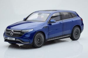 Mercedes EQC 400 Brilliant Modrý NZG 1:18 B66963757