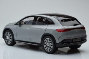 Mercedes EQE SUV X294 AMG Line Alpine Šedý NZG 1:18 B66960837 Kov – obrázek 7 z 8