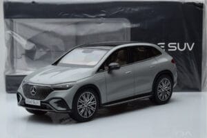 Mercedes EQE SUV X294 AMG Line Alpine Šedý NZG 1:18 B66960837 Kov – obrázek 8 z 8