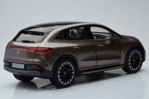 Mercedes EQE SUV X294 AMG Line Velvet Hnědý NZG 1:18 B66960836 Kov – obrázek 3 z 8