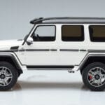 Mercedes G500 4x4 W463 GT Spirit 1:18 GT142 Pryskyřice - image 3 of 6