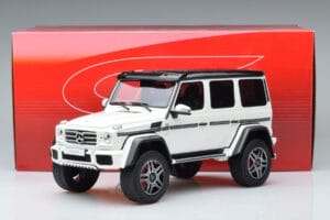 Mercedes G500 4x4 W463 GT Spirit 1:18 GT142 Pryskyřice – obrázek 6 z 6