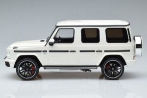 Mercedes AMG G63 W463 Bílý GT Spirit 1:18 KJ038 Kov – obrázek 3 z 6