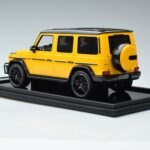 Mercedes AMG G63 W463 Žlutý MotorHelix 1:18 MH018 Y Pryskyřice - image 5 of 7