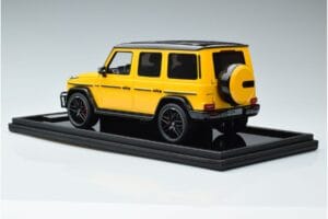 Mercedes AMG G63 W463 Žlutý MotorHelix 1:18 MH018-Y Pryskyřice – obrázek 5 z 7