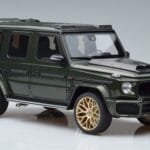 Mercedes G63 Brabus 700 Widestar W463 Zelený GT Spirit 1:18 GT274 Pryskyřice - image 4 of 6
