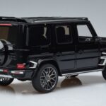Mercedes G63 Brabus 700 Widestar W463 Perleťová Černá GT Spirit 1:18 KJ040 Pryskyřice - image 2 of 6
