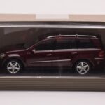 Mercedes GL X164 Karneolový Červený Minichamps 1:43 - image 4 of 4