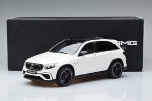 Mercedes GLC 63 AMG X253 Bílý GT Spirit 1:18 B66965713 Pryskyřice – obrázek 6 z 6