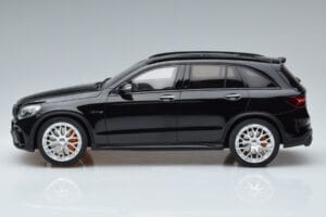 Mercedes GLC Brabus 600 X253 Černý GT Spirit 1:18 GT252 Pryskyřice – obrázek 3 z 6