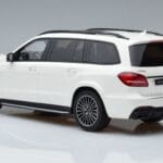 Mercedes AMG GLS63 X166 Bílý GT Spirit 1:18 B66965709 Pryskyřice - image 5 of 6