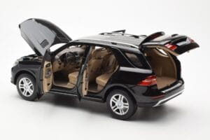 Mercedes M-Class W166 Obsidian Černý Metalíza Minichamps 1:18 B66960063 Kov – obrázek 5 z 8