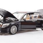 Mercedes Maybach S-Class W222 Brabus 900 Obsidian Černý Almost Real 1:18 - image 2 of 8