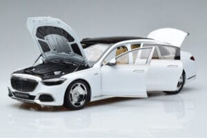 Mercedes Maybach S600 W222 V12 Biturbo Diamond Bílý Almost Real 1:18 820116 Kov – obrázek 2 z 11