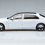 Mercedes Maybach S600 W222 V12 Biturbo Diamond Bílý Almost Real 1:18 - image 4 of 11