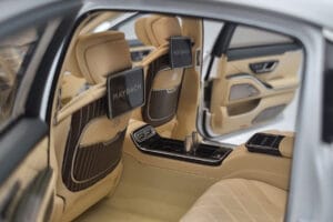 Mercedes Maybach S600 W222 V12 Biturbo Diamond Bílý Almost Real 1:18 820116 Kov – obrázek 9 z 11