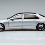 Mercedes Maybach S600 W222 V12 Biturbo Hightech Stříbrný Almost Real 1:18 - image 5 of 12
