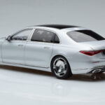 Mercedes Maybach S600 W222 V12 Biturbo Hightech Stříbrný Almost Real 1:18 - image 7 of 12