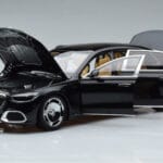 Mercedes Maybach S600 W222 V12 Biturbo Obsidian Černý Almost Real 1:18 - image 2 of 11