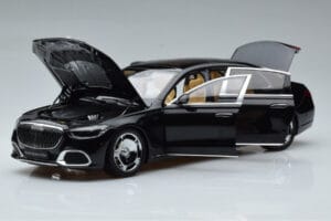 Mercedes Maybach S600 W222 V12 Biturbo Obsidian Černý Almost Real 1:18 820115 Kov – obrázek 2 z 11