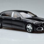 Mercedes Maybach S600 W222 V12 Biturbo Obsidian Černý Almost Real 1:18 - image 6 of 11