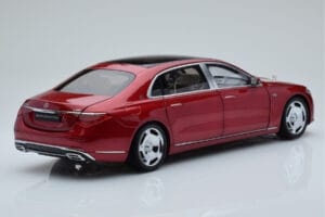 Mercedes Maybach S600 W222 V12 Biturbo Patagonia Červený Almost Real 1:18 820119 Kov – obrázek 3 z 10