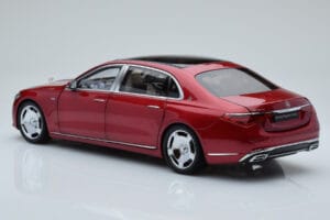 Mercedes Maybach S600 W222 V12 Biturbo Patagonia Červený Almost Real 1:18 820119 Kov – obrázek 7 z 10