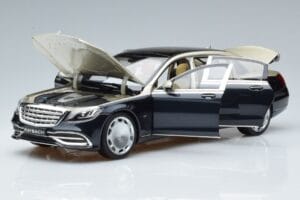 Mercedes Maybach S650 X222 Stříbrně Modrý Norev 1:18 B66960615 Kov – obrázek 2 z 7