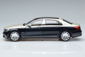 Mercedes Maybach S650 X222 Stříbrně Modrý Norev 1:18 B66960615 Kov – obrázek 4 z 7