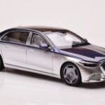 Mercedes Maybach S680 W223 Nautical Modrý Cirrus Stříbrný Almost Real 1:18 - image 6 of 8