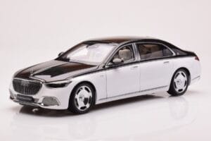 Mercedes Maybach S680 W223 Obsidian Černý Diamond Bílý Almost Real 1:18 820121