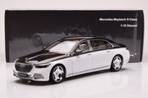 Mercedes Maybach S680 W223 Obsidian Černý Diamond Bílý Almost Real 1:18 820121 Kov – obrázek 7 z 7