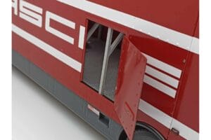 Mercedes O317 Porsche Transporter Červený CMR 1:18 CMR149 Kov – obrázek 10 z 12