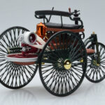 Mercedes Patent Motorwagen Zelená Norev 1:18 - image 2 of 6